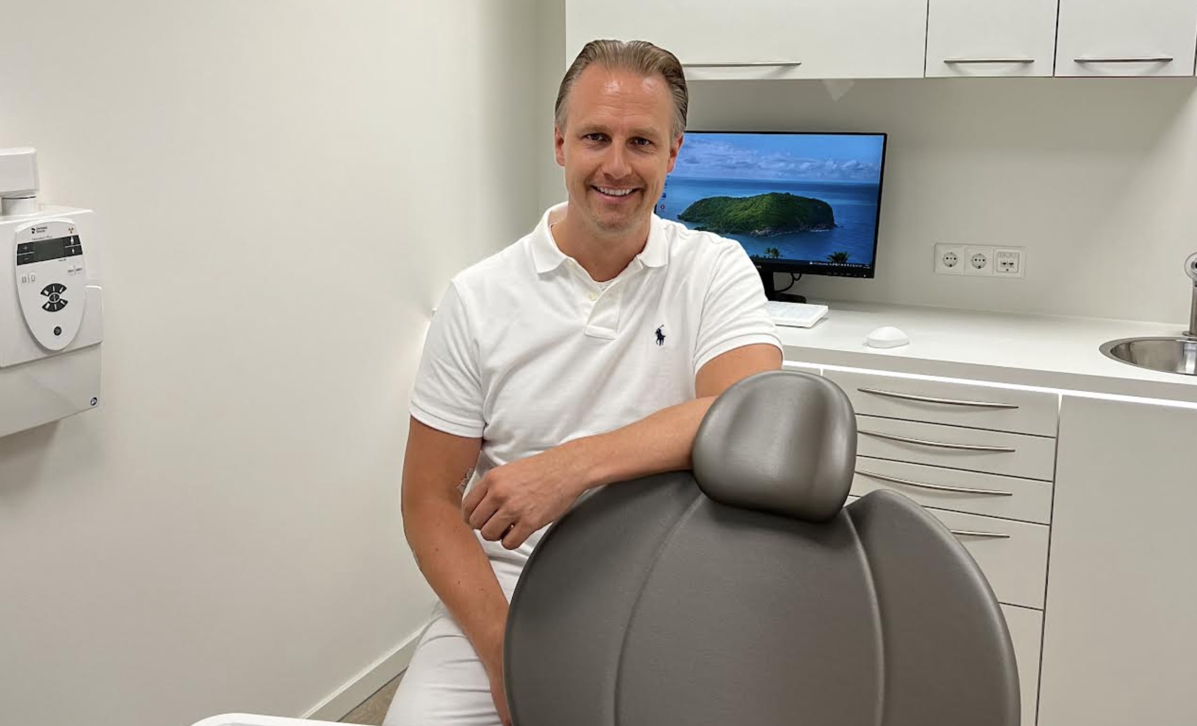 Kiespijn of een afgebroken vulling op vakantie: tandarts legt uit wat je kunt doen